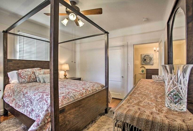 2 Mi To French Quarter: Nola Getaway W/ Porch!