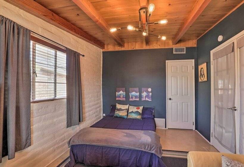 Vibrant Tucson Home: Pool, Hot Tub & Fire Pit