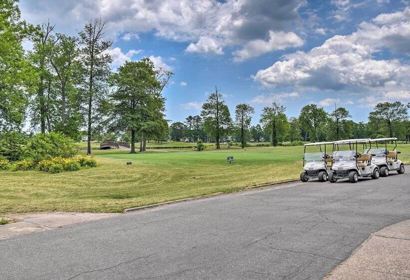 Virginia Beach Family House < 1 Mi To Golf Club!