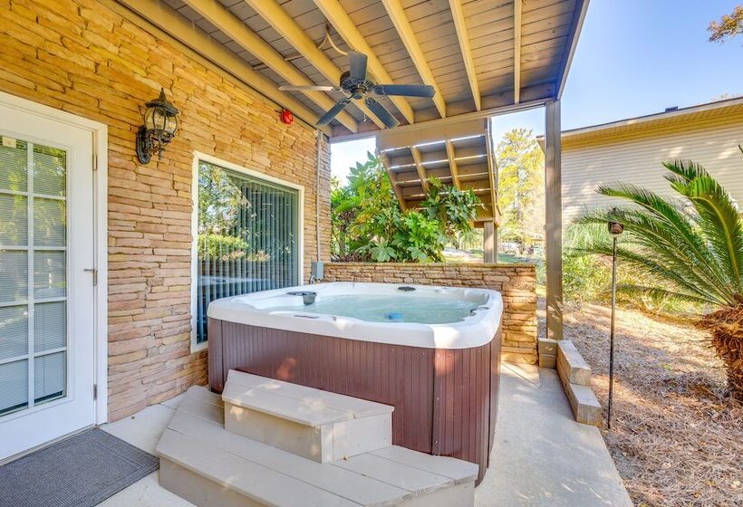 Waterfront Eatonton Escape W/ Private Hot Tub!