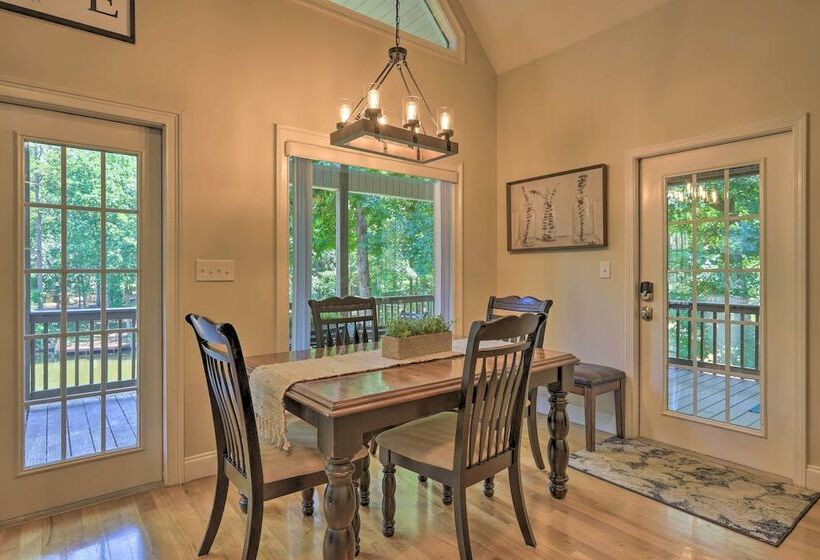 Waterfront Eatonton Escape W/ Private Hot Tub!