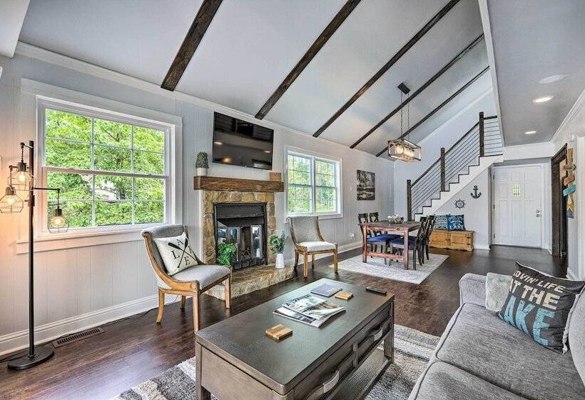 Waterfront Gem On Lake Sinclair With Boat Dock!