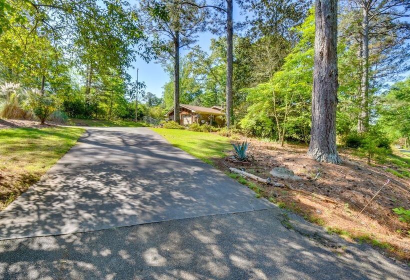 Whimsical Athens Home   3 Mi To Sanford Stadium