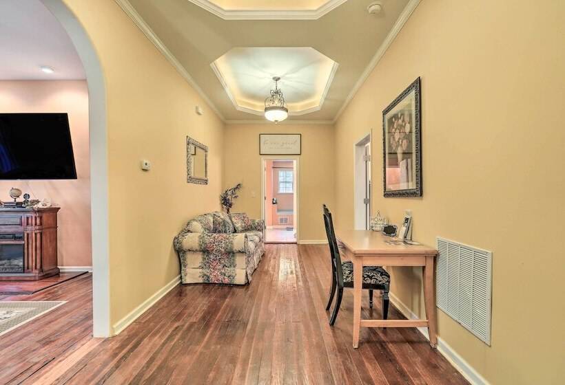 Wooded Georgia Retreat On 6 Acres W/ Fire Pit