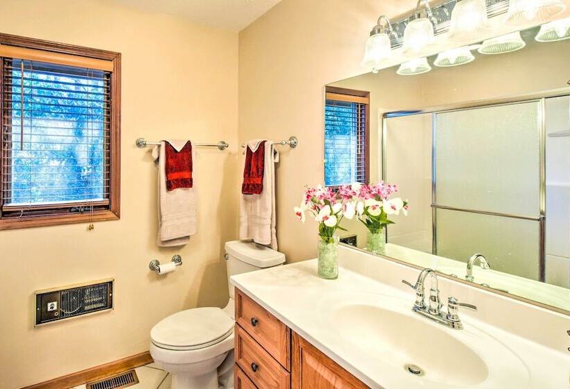 Woodsy Sky Valley Cottage, 8 Mi To Dillard!