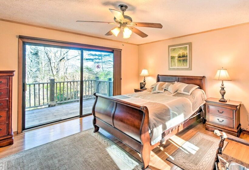 Woodsy Sky Valley Cottage, 8 Mi To Dillard!