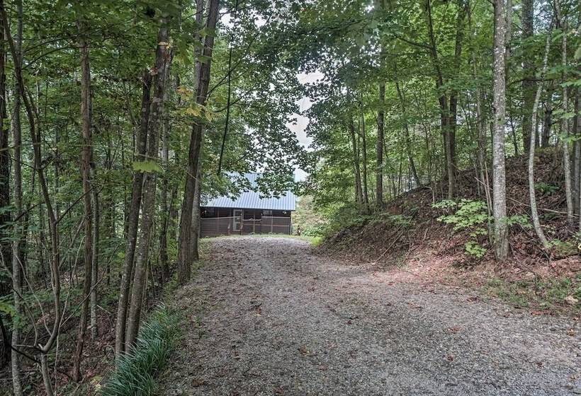 Yellow Mountain Blairsville Cabin W/ Scenic Deck