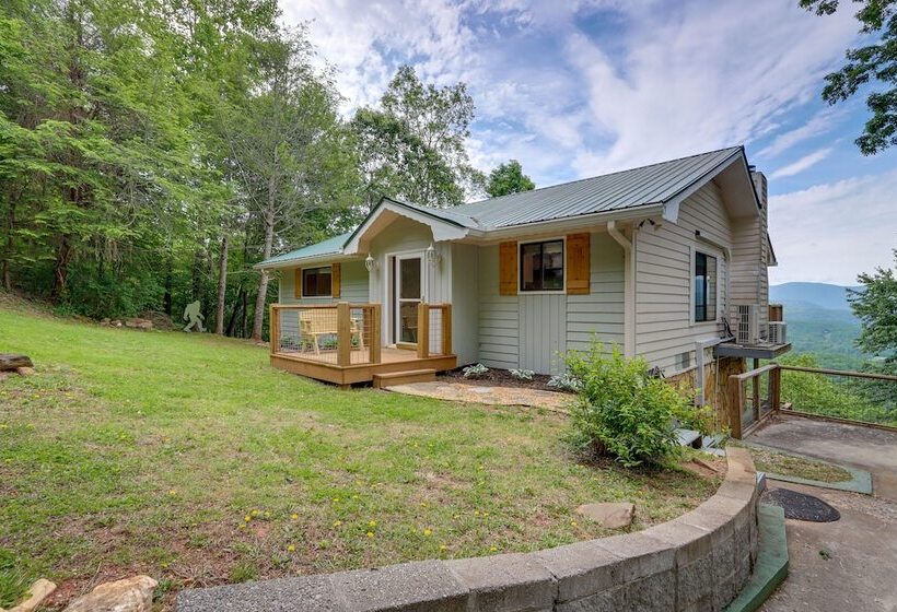 Young Harris Home W/ Enchanted Valley Views!
