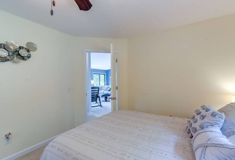 Young Harris Home W/ Enchanted Valley Views!