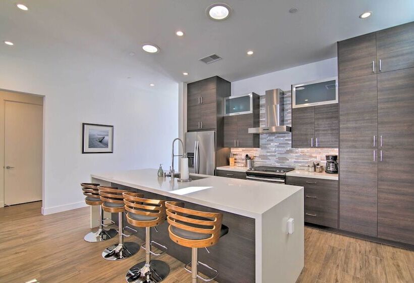 068332: Desert Pearl 3br Oasis W/ Private Pool!