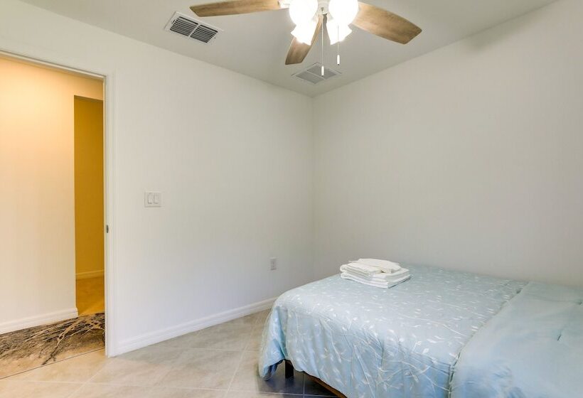 Airy Port Charlotte Home W/ Smart Tv Near Beaches!