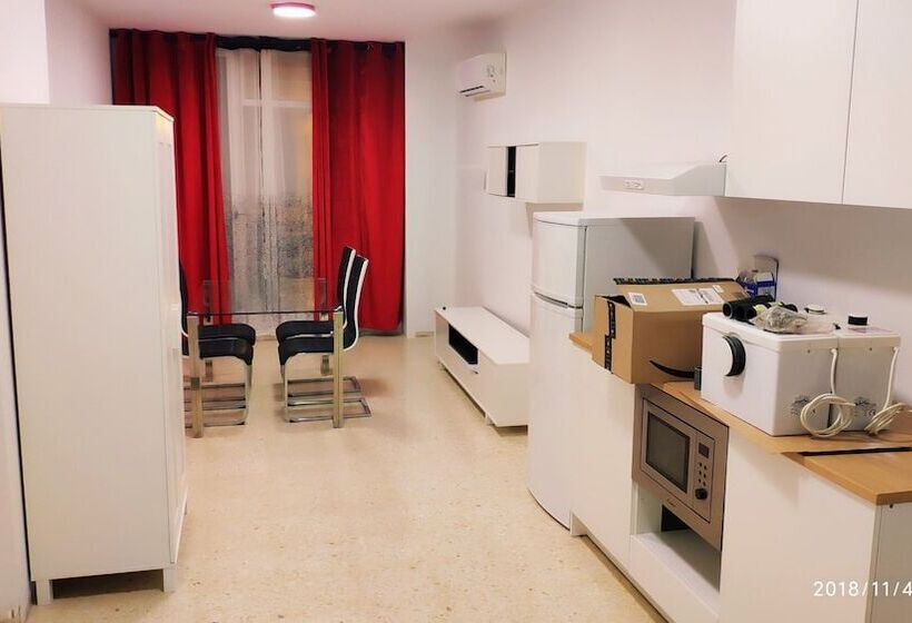 فندق صغير Hostal Estudios