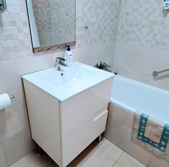 فندق صغير Hostal Estudios