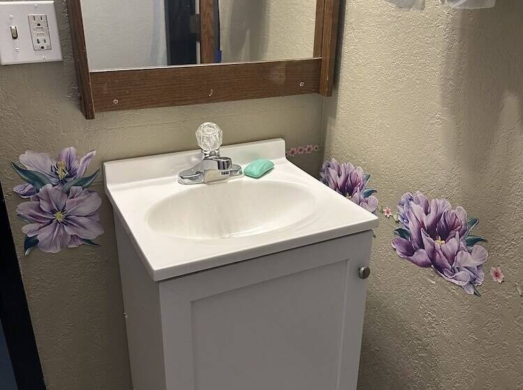 فندق صغير J E Hotel & Suites