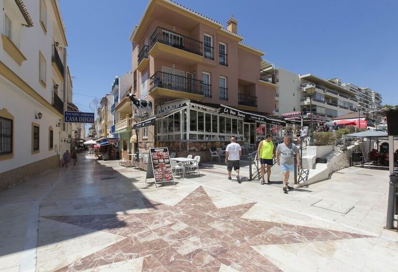 Apartamentos Capricho Del Mar