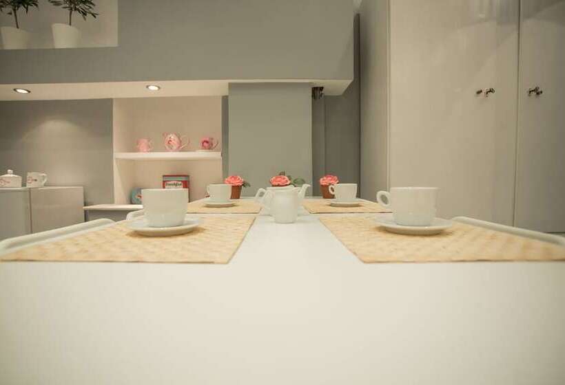 Apollonio Upper View Suites