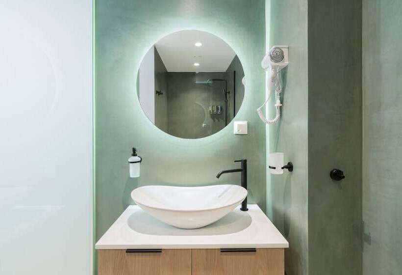 Athens Theatrou Apartments