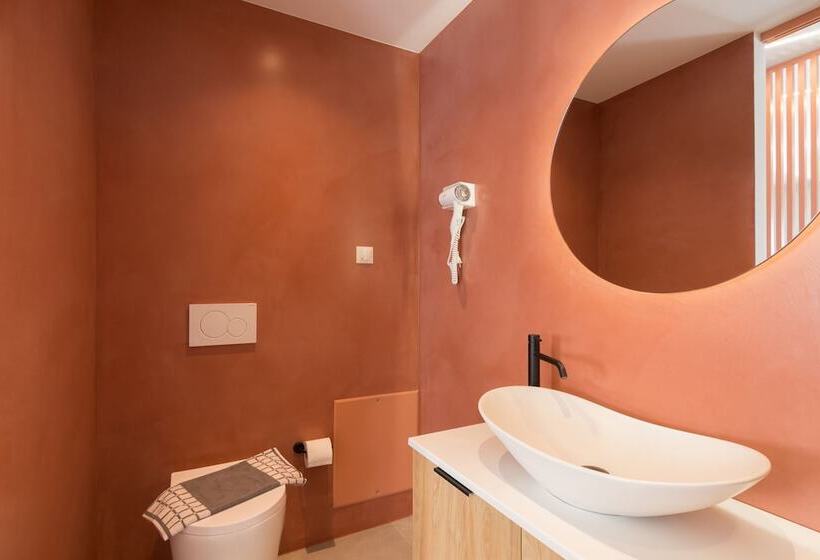 Athens Theatrou Apartments