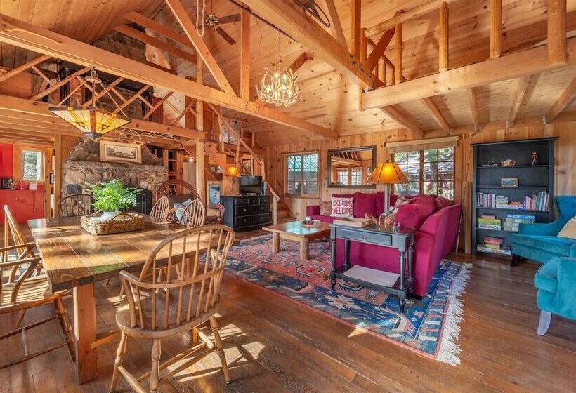 Authentic & Stylish Cabin In Lake Tahoe By Sierra Getaways