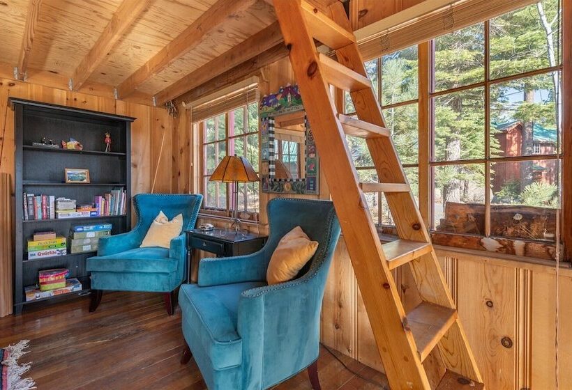 Authentic & Stylish Cabin In Lake Tahoe By Sierra Getaways