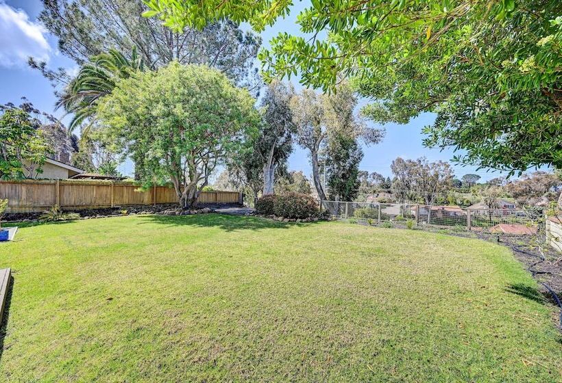 Lovely Solana Beach Home W/ Views: 2 Mi To Ocean!