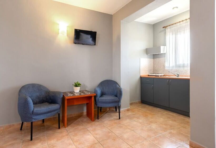 مبيت وإفطار Ampelia Hotel Kassandra