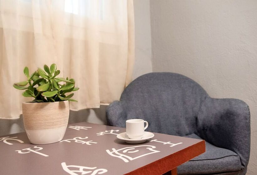 مبيت وإفطار Ampelia Hotel Kassandra