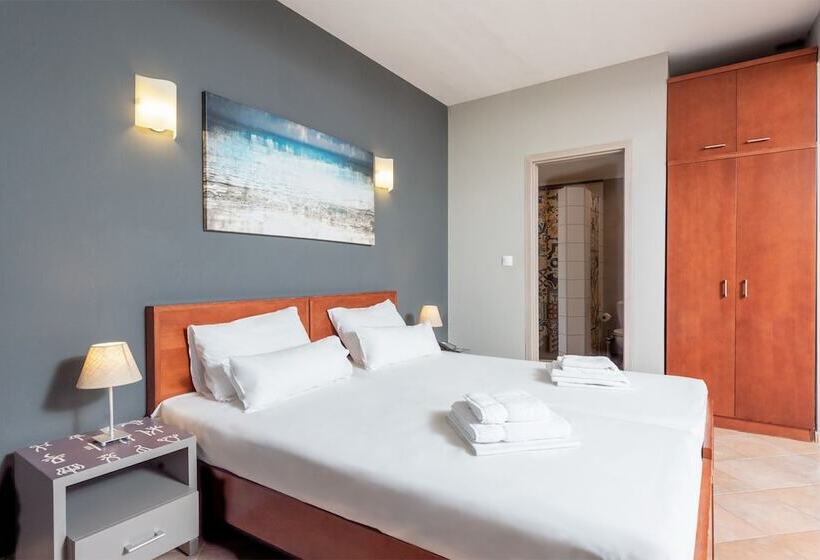 تختخواب و صبحانه Ampelia Hotel Kassandra