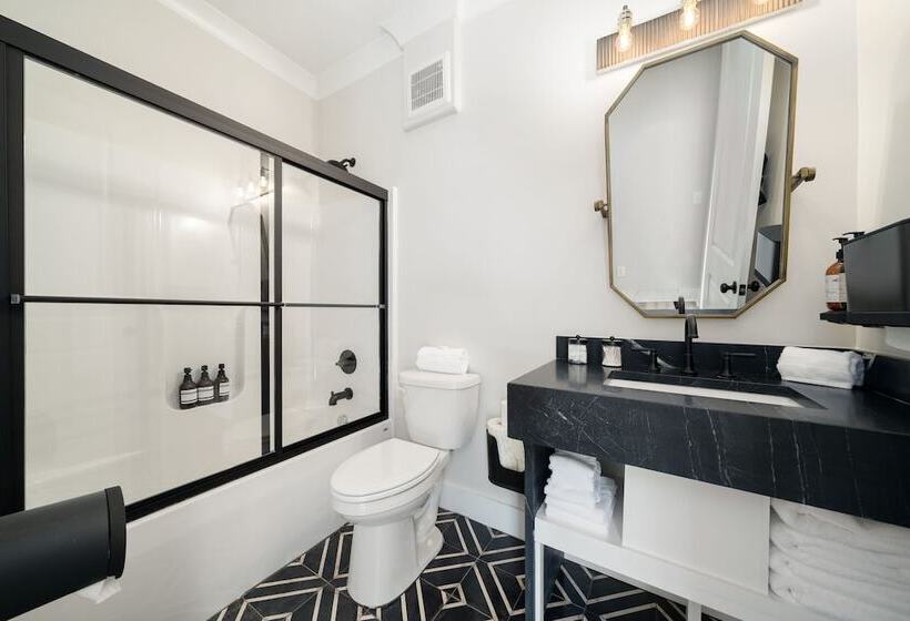 مبيت وإفطار Buck Creek Bnb
