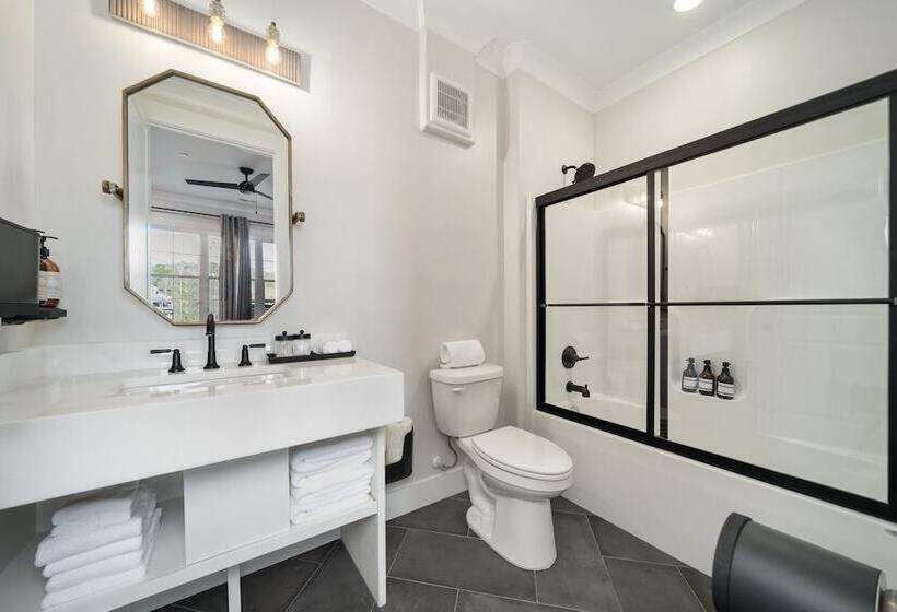 مبيت وإفطار Buck Creek Bnb