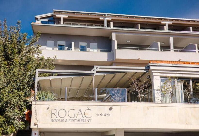 민박 Rogač Rooms & Restaurant