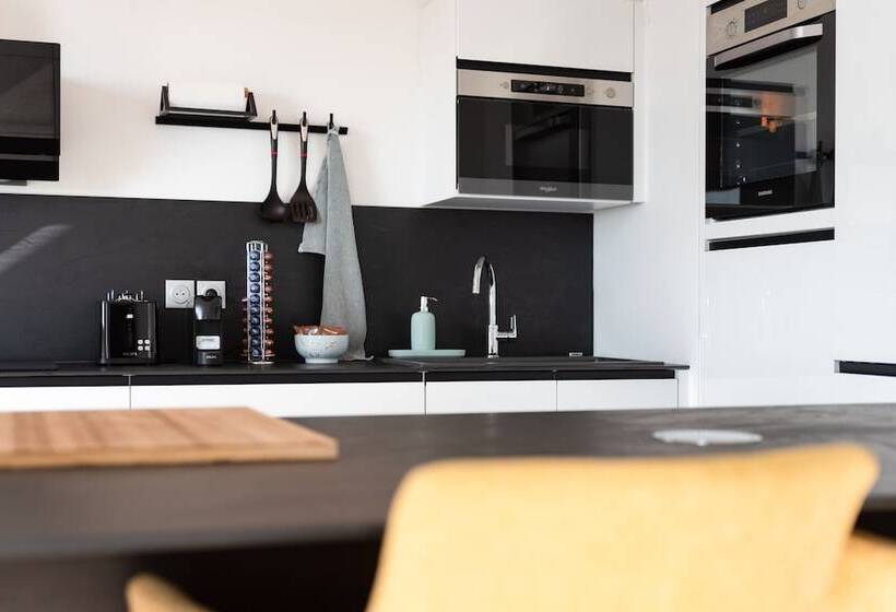 צימר Rouen Seine View Apartment