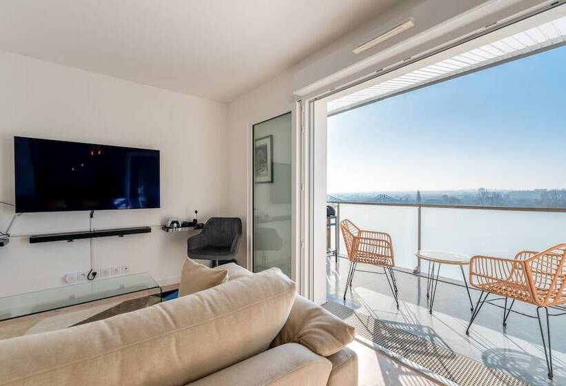 צימר Rouen Seine View Apartment