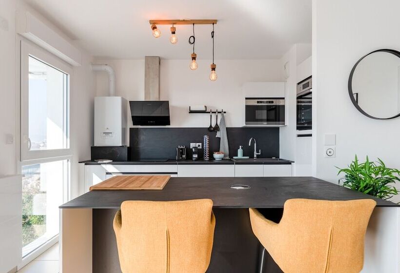 צימר Rouen Seine View Apartment