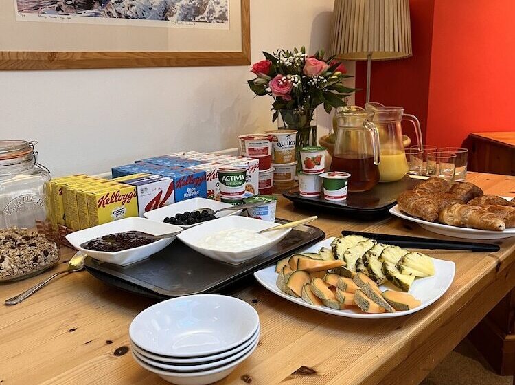 צימר Sladen Lodge