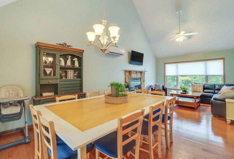 Blakeslee Home W/ Game Room   5 Mi To Skiing!