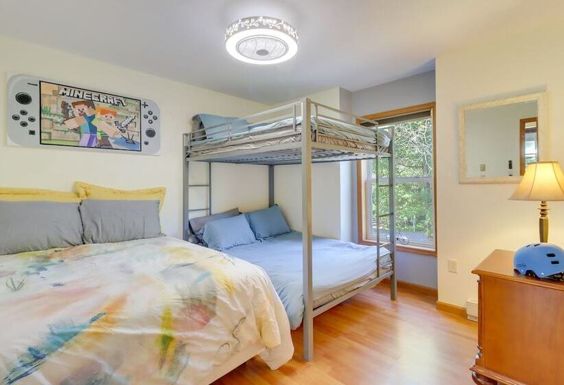 Blakeslee Home W/ Game Room   5 Mi To Skiing!