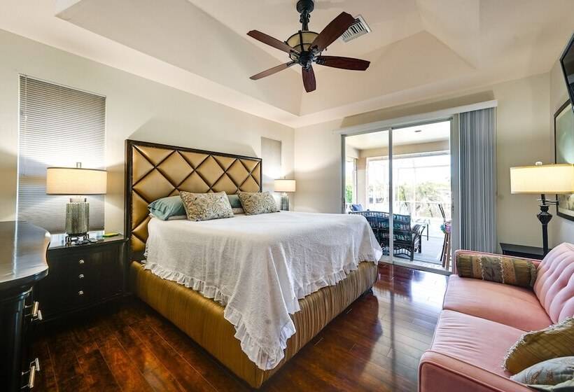 Canal Front Marco Island Home W/ Boat Dock + Pool!