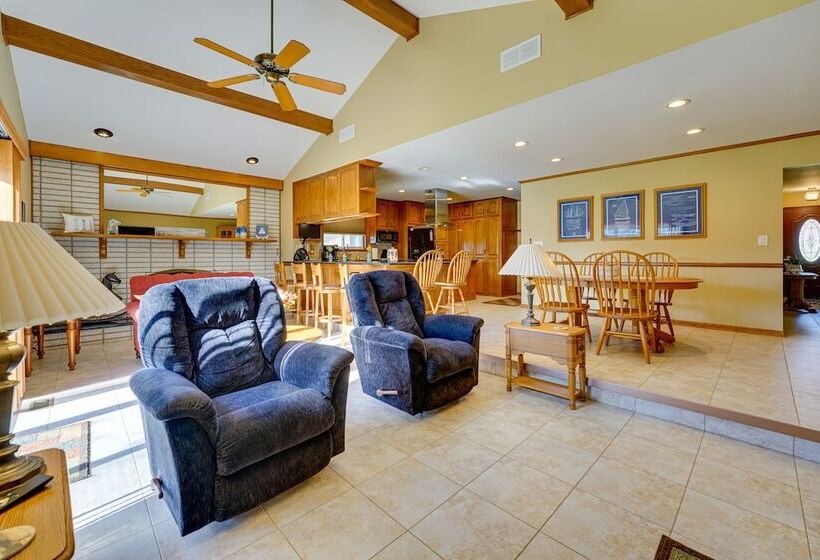 Canal Front Clay Township Gem: Boat & Jet Ski Lift