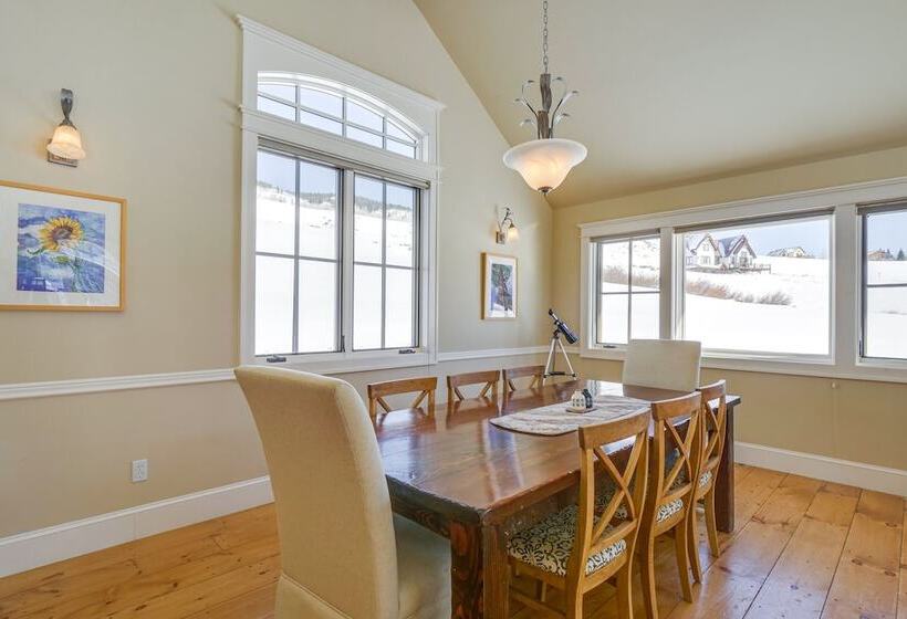 Cb Trailhouse Walk To Meridian Lake!