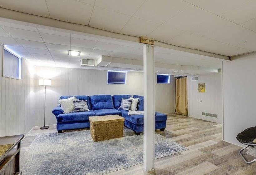 Charming Arnold Home W/ Patio & Chicken Coop!