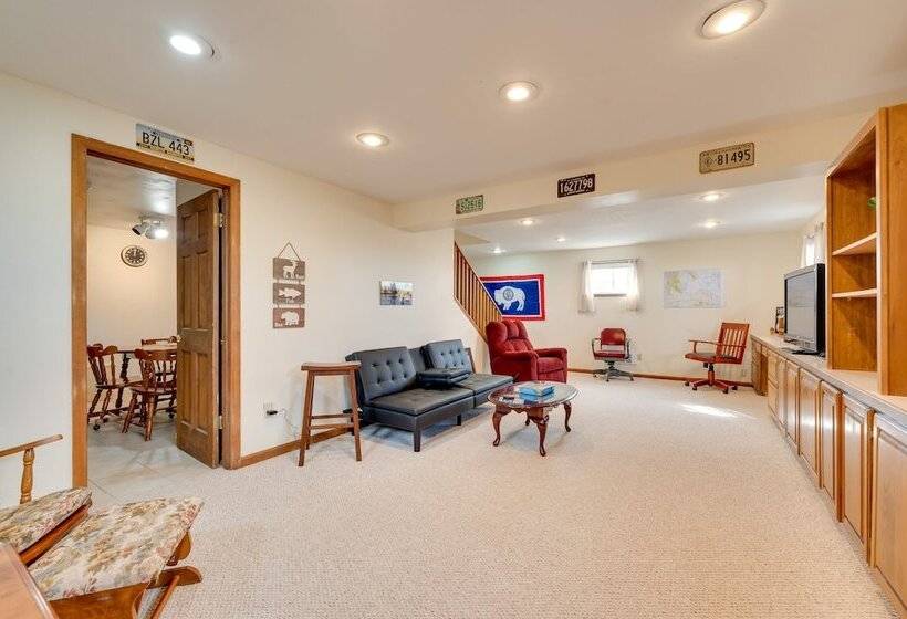 Charming Country Home In Laramie   4 Mi To Uw!