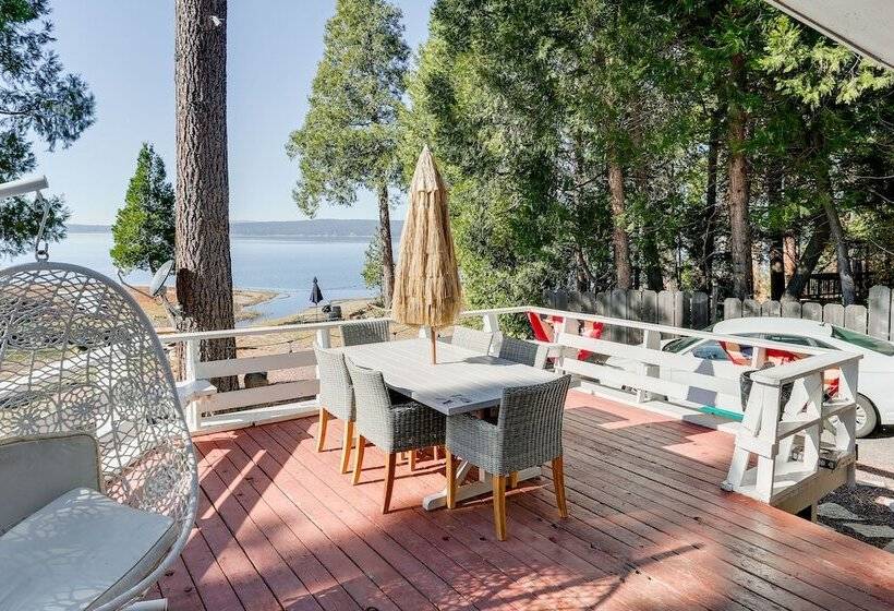 Charming Home W/ Private Dock On Lake Almanor!