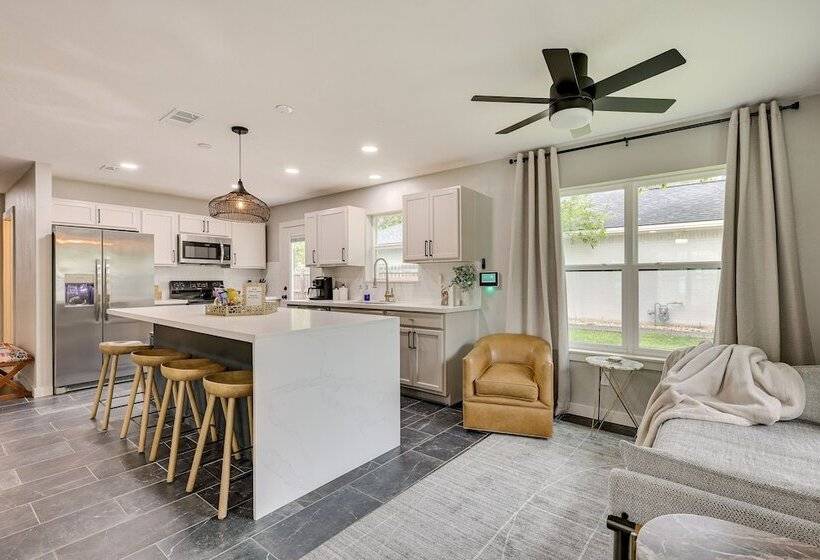 College Station Vacation Rental Near Texas A & M