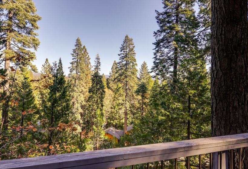 3 Mi To Big Trees State Park: Cabin W/ Deck