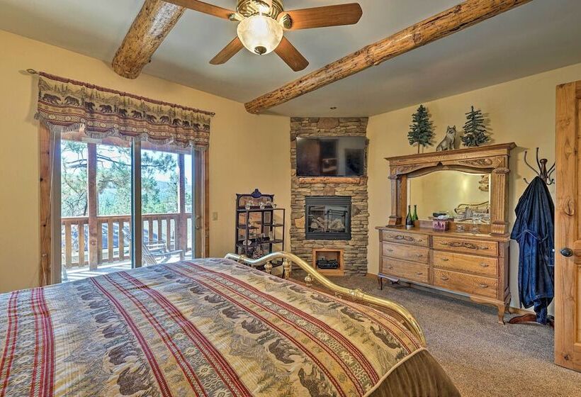 4 Mi To Snow Summit: Cabin W/ Mtn Views & Decks