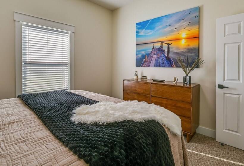 Cozy Campbellsville Home Near Cu & Downtown!