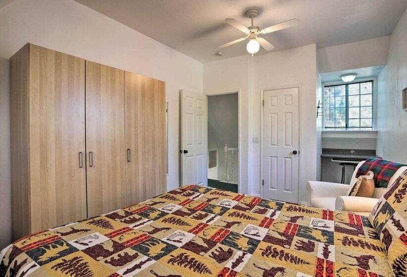 Near Skiing:  The Knotty Pine Cottage  In Big Bear