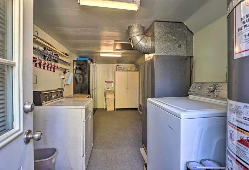 Near Skiing:  The Knotty Pine Cottage  In Big Bear