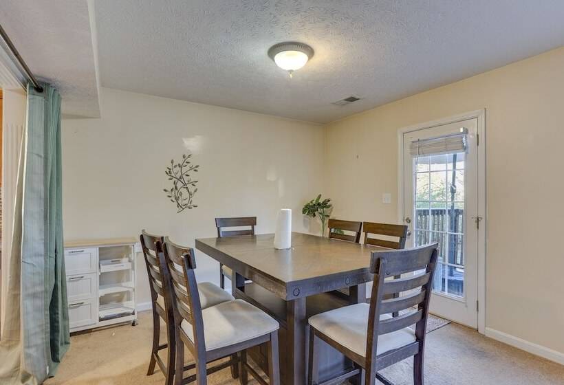 Cozy Home In Louisville: Near Bardstown Road!